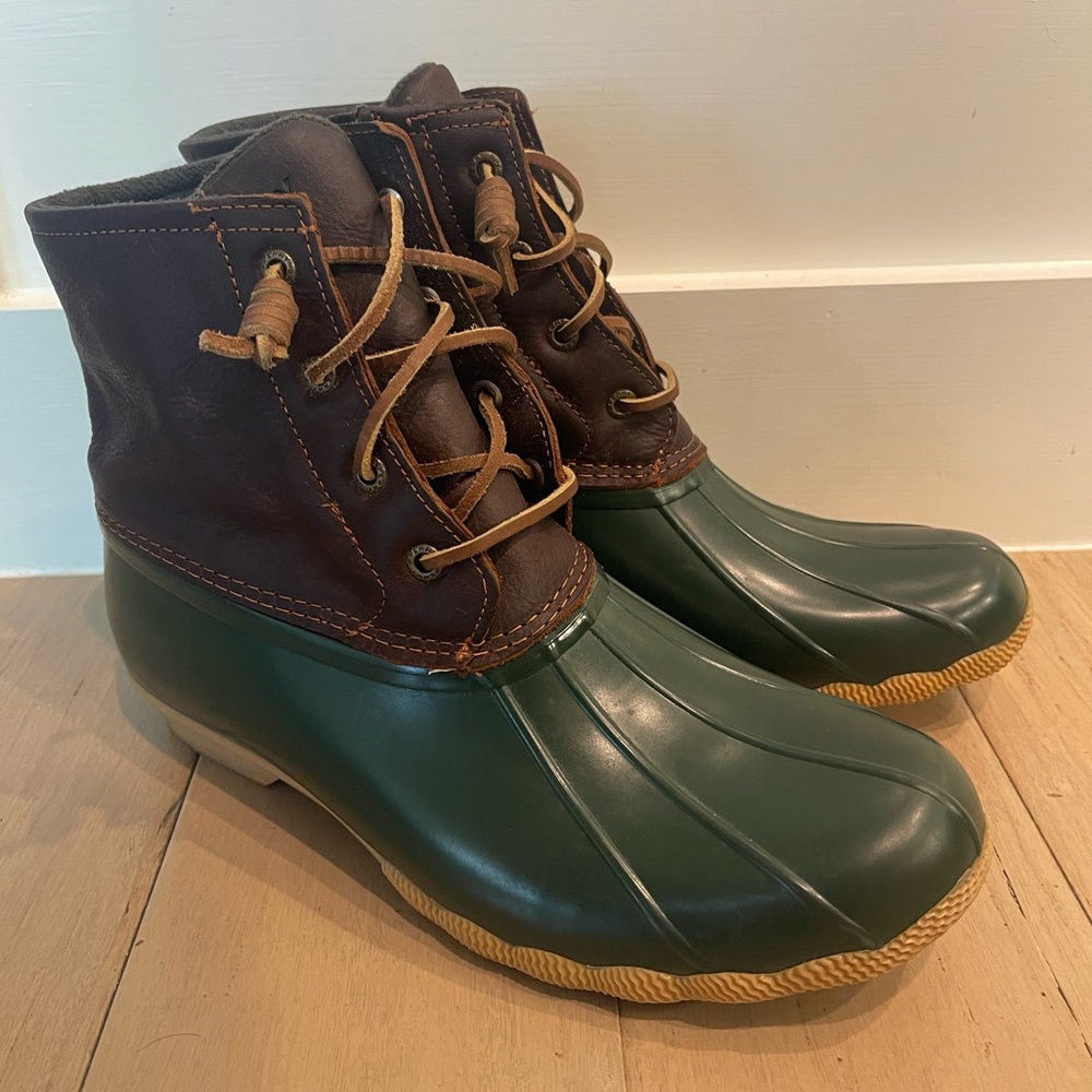 Sperry Duck Boots 10